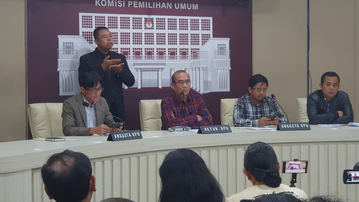 KPU: Recapitulation Of Vote Counting For The District Level Presidential Election Has Reached 39.32 Percent