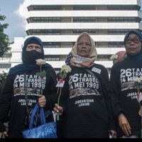 Menbud Fadli Zon Lantang Sangkal Kasus Pemerkosaan 98, Komnas Perempuan: Ini Menyakitkan