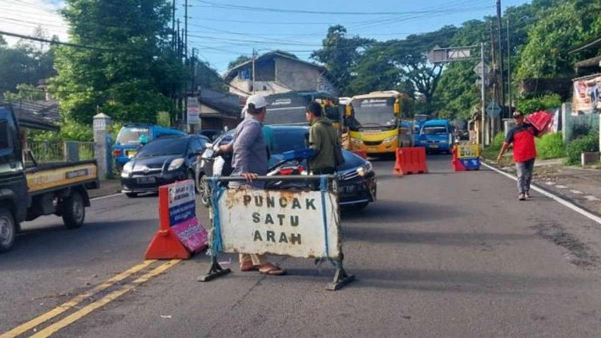 Joki Jalur Puncak Sering Tembak Harga Pelintas Jalur Puncak, Polisi Ambil Tindakan