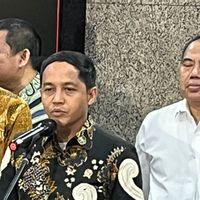 Menhut Klaim Temukan Data Awal Kayu Gelondongan yang Terbawa Banjir Bandang di Sumut