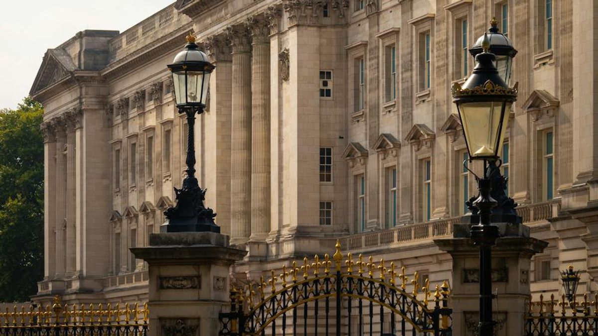 Tourism To The British Buckingham Palace Will Open To The Public Starting In 2025