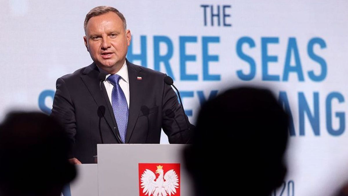 Les Cas Continuent D’augmenter En Pologne, Le Président Andrzej Duda Est Positif Pour COVID-19