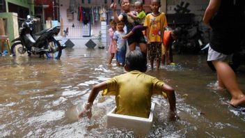 Blega Bangkalan Flood, Madura Island Liaison Line Is Worse