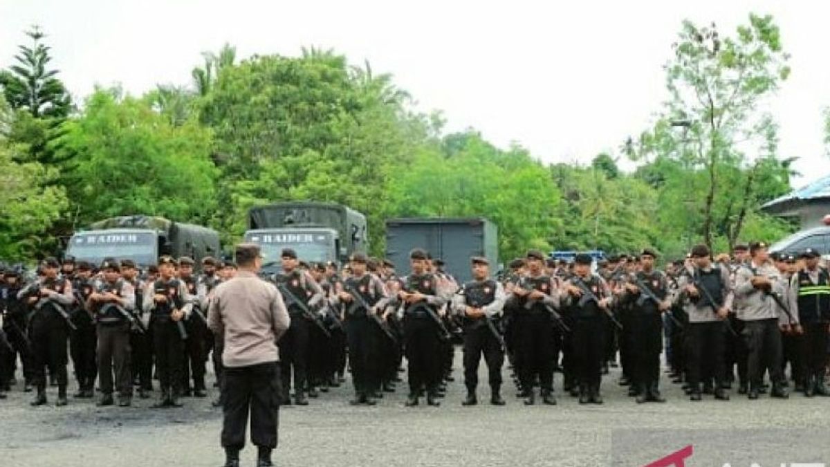 明天星期一，600名印尼武装部队-波利里警官在哈鲁库岛确保冲突后难民遣返进程的安全