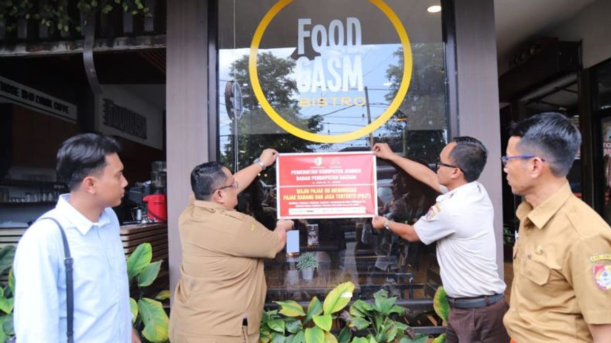 Hôtels et restaurants à Jember ont été scellés en raison de milliards de dettes fiscales