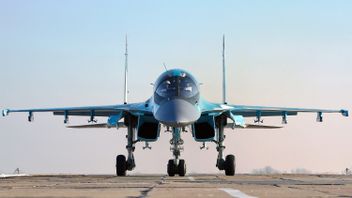 تقييم الخبرة القتالية في أوكرانيا وروسيا تقوم بترقية جهاز الحرب الإلكترونية Sukhoi Su-34 Bomber