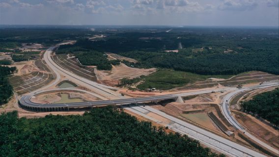 Continuer à suivre, voir le progrès du péage de Lingkar Pekanbaru qui relie Riau sans interruption