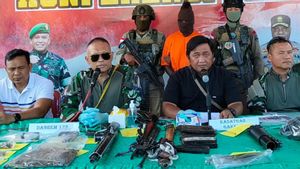 Tim Gabungan TNI Polri Tangkap 1 Anggota Kelompok Egianus Kogoya, Amunisi dan Senjata Diamankan