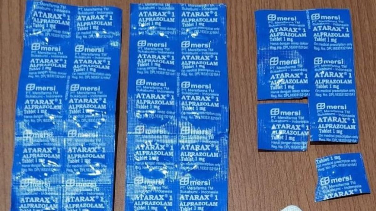 Jual Obat Antidepresan Hasil Pura-pura Berobat, Pria di Bogor Ditangkap Polisi