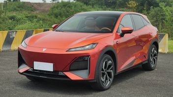 rons spécifications de deux voitures électriques de Changan à vendre en Indonésie
