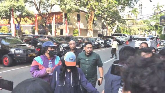 Setia Dampingi Audrey Davis yang Terlibat Skandal Video Syur, David Bayu: Jaga Anak Kalian 