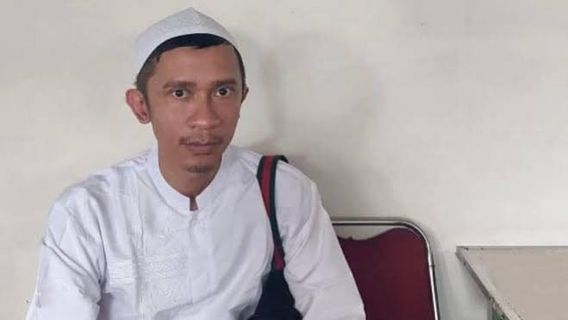 Hijrah Gara-gara Pakai Baju Koko, Aming Akui Hanya Gimmick untuk Karakter Film