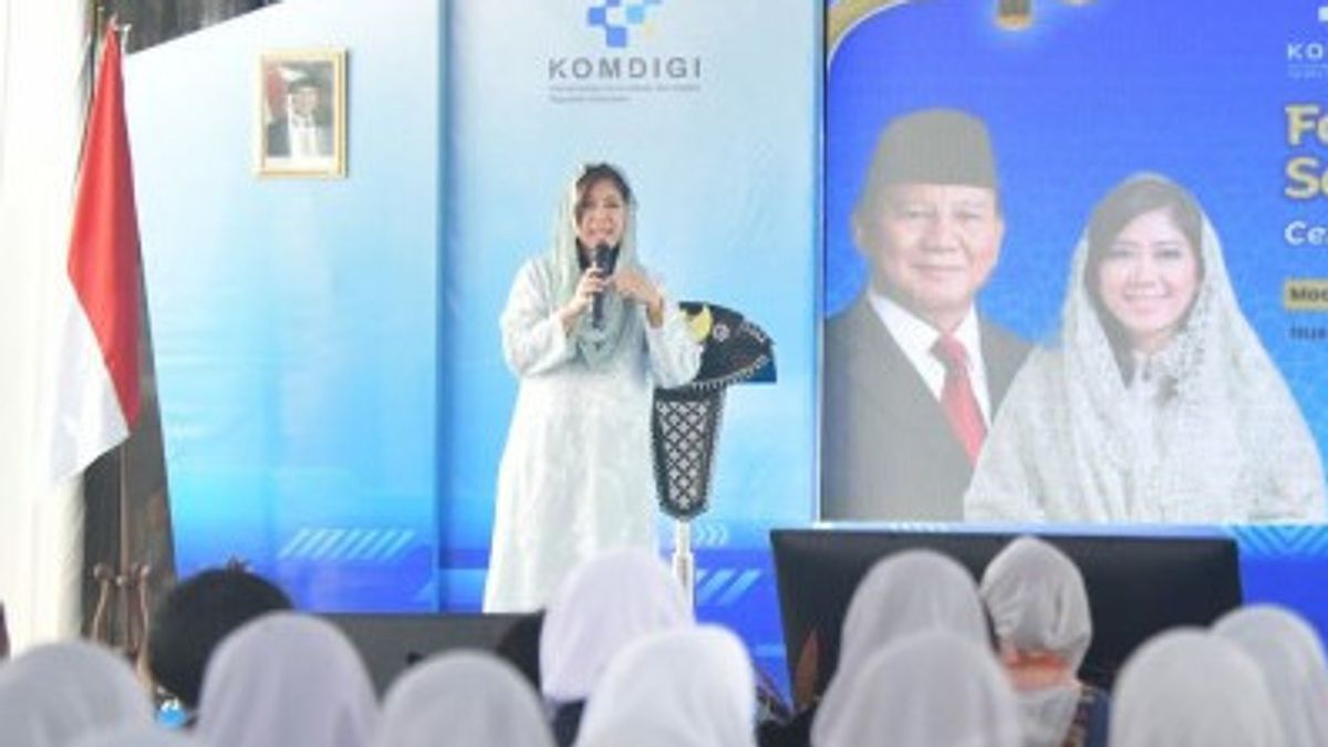 Minister of Communication and Information Meutya Emphasizes Digital Awareness from an Early Age to Protect the Young Generation