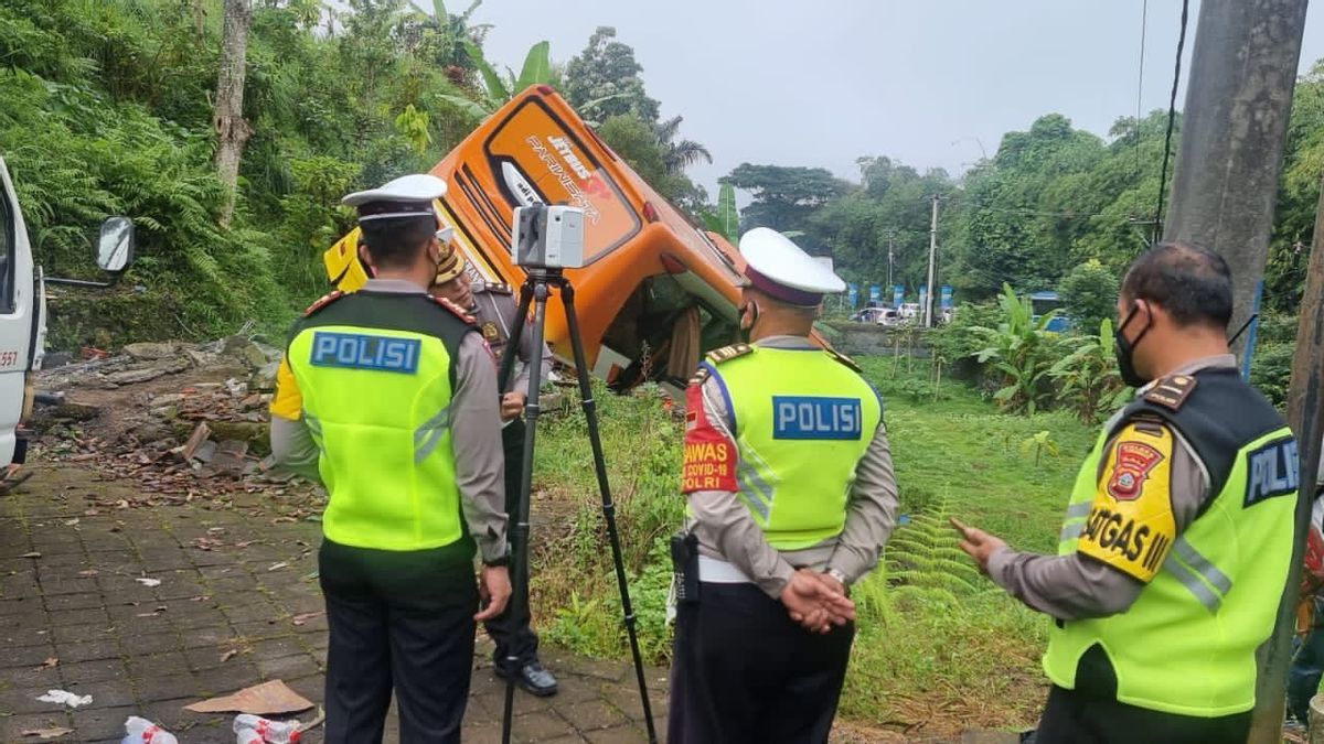 Kasus Kecelakaan Bus Pariwisata di Tabanan: Sopir Ditetapkan Jadi Tersangka 