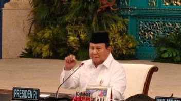 Electricity Not Fully Restored, Prabowo Prioritizes Safety of Flood Victims