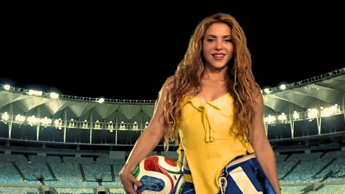 Shakira تطلق أغنية كأس العالم 2026 مع برنا بوي في "داي داي"