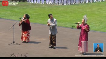 The Song Nuansa Perjuangan Sings A Number Of Aris At The Merdeka Palace
