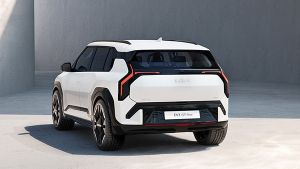كيا تخطط لإطلاق سيارة EV2 الكهربائية كروس أوفر في عام 2026