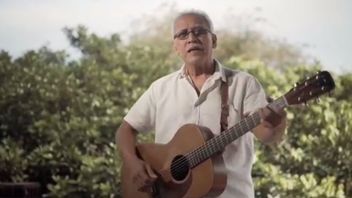 Iwan Fals Masukkan Catatan Personal di Album Baru <i>Pun Aku</i>