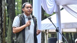 Raja Juli Klarifikasi Bermain Domino dengan Aziz Wellang