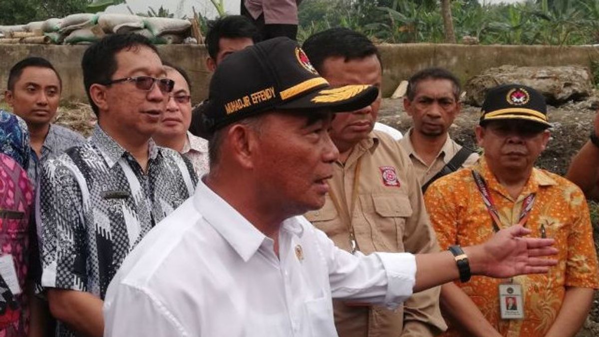 Accident Rate On East Java Toll Road Is High, Coordinating Minister For Human Development And Culture Asks Ngawi-Kertosono Toll Managers To Add Rambu