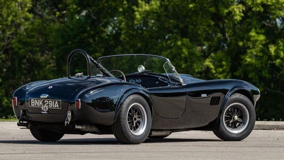 La voiture de Shelby Cobra de Steve McQueen est disponible aux enchères