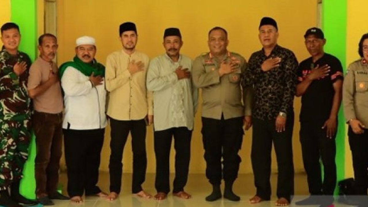 Kapolres Ambon Minta Polisi Bisa Jadi "Keset Kaki", Siap DIcaci-Maki