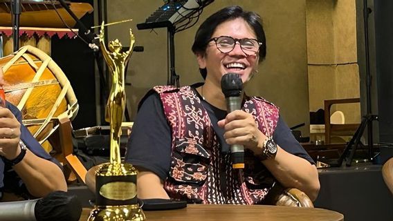 Menelusuri Kiprah Gilang Ramadhan di Kancah Musik Tradisional Indonesia