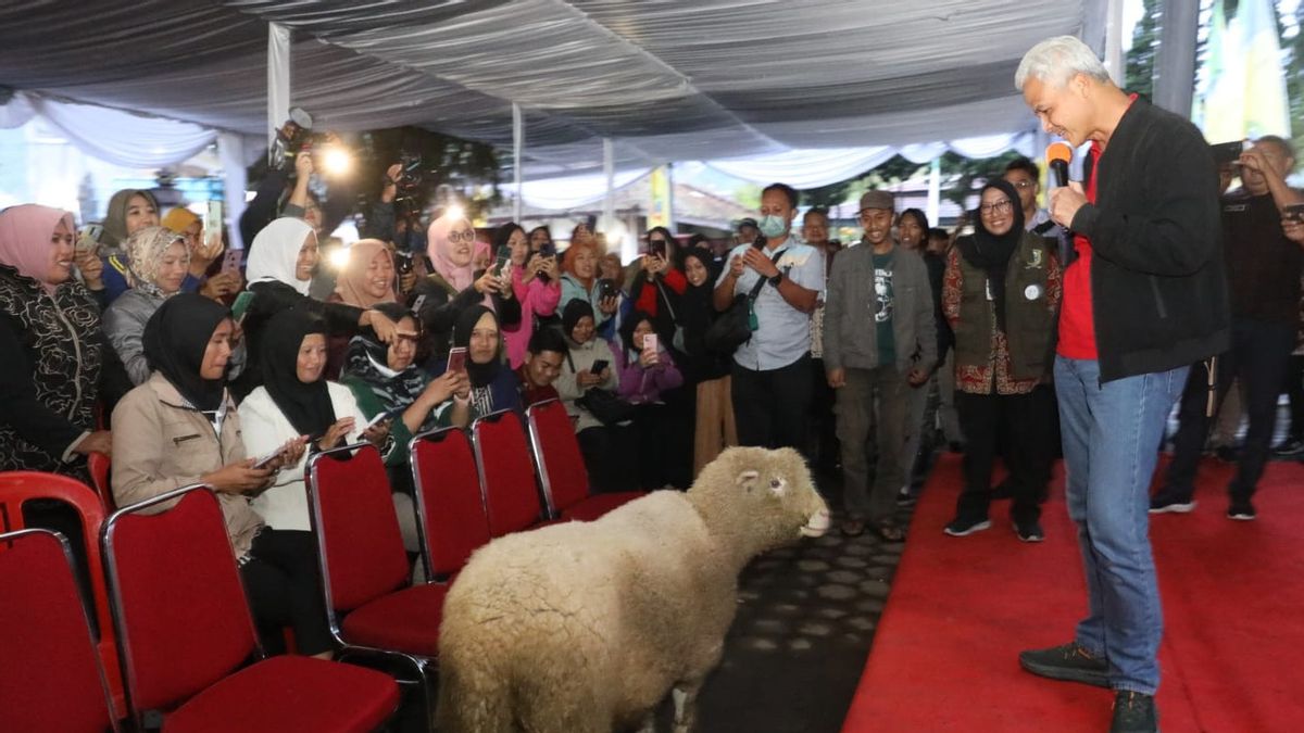 Ganjar Collaborating Breeders And Developing Students Joining Batur In Dieng