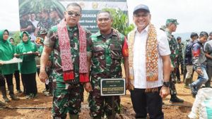 Pupuk Indonesia Bersama TNI AD Dukung Optimaliasai Lahan Tidur Via Agro Forestry