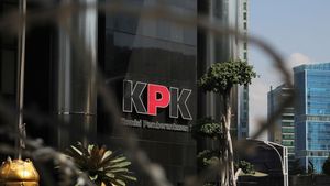 KPK就支付赠款基金向东爪哇地区众议院(DPRD)成员支付费率