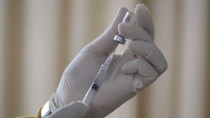 Menkes: Vaksin COVID-19 Produksi Nasional Dipaketkan PBI BPJS Kesehatan Saat Endemi