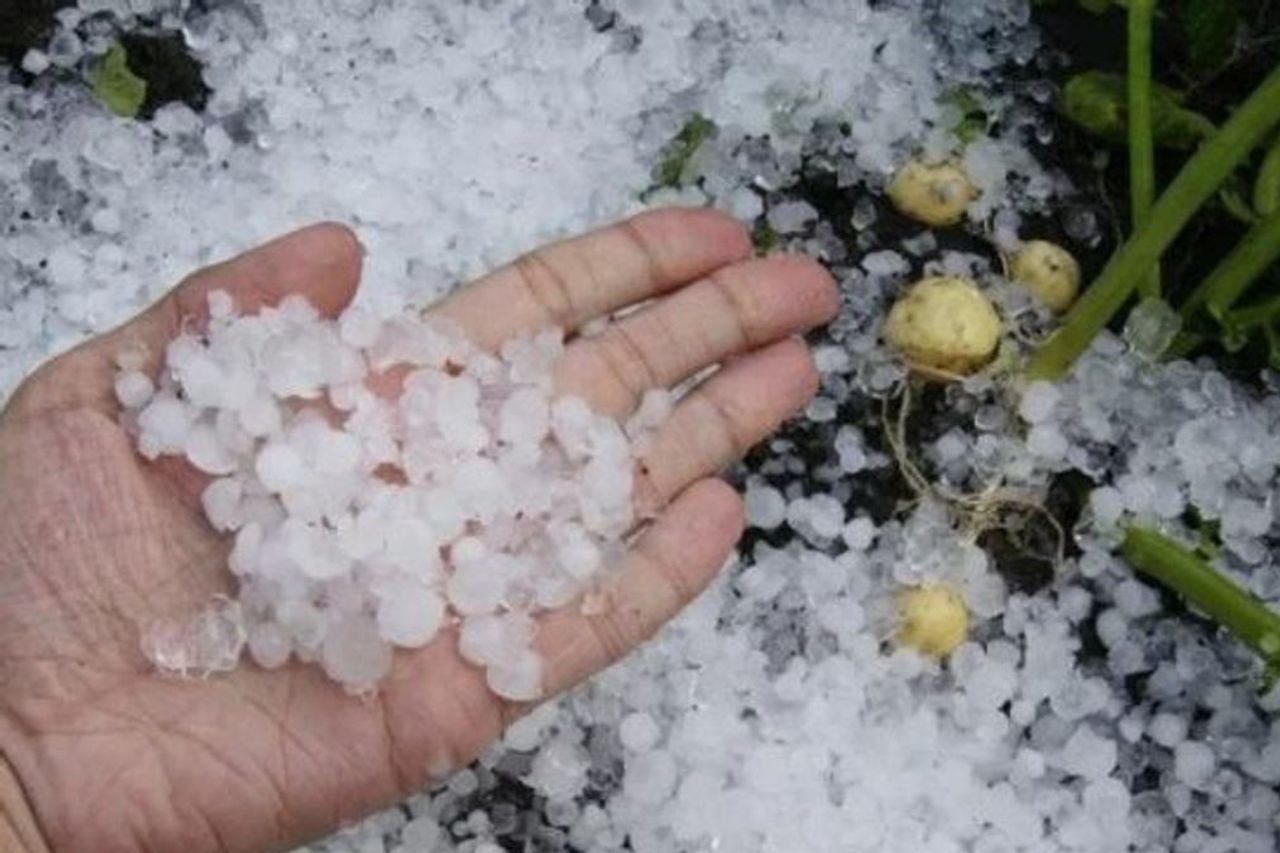 BMKGによる小雨の原因とその兆候