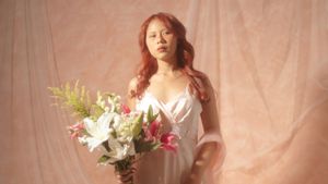 Nadin Amizah publie des enregistrements pour un concert d'anniversaire, heureux de célébrer à nouveau