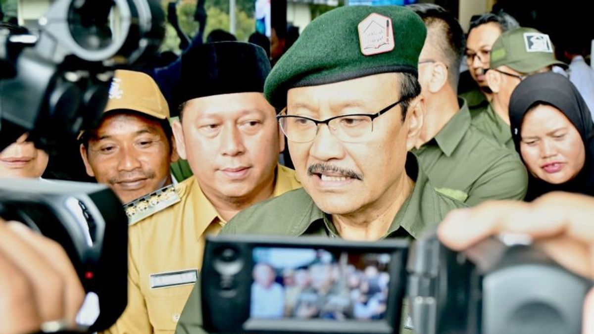    Kemensos Bakal Cek 12 Juta Penerima Bansos Salah Sasaran