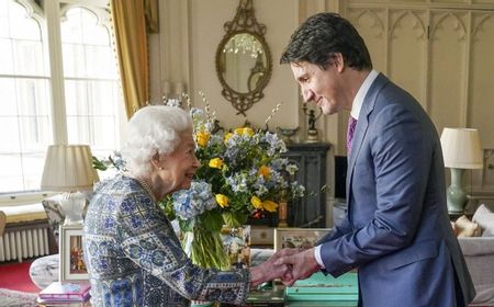 Sembuh dari COVID-19, Ratu Elizabeth II Terima Kunjungan PM Kanada Justin Trudeau