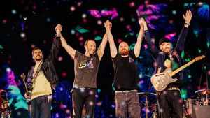 Cerita Unik Selebritis Indonesia yang Nonton Konser Coldplay, Ada yang Kena Tipu Calo