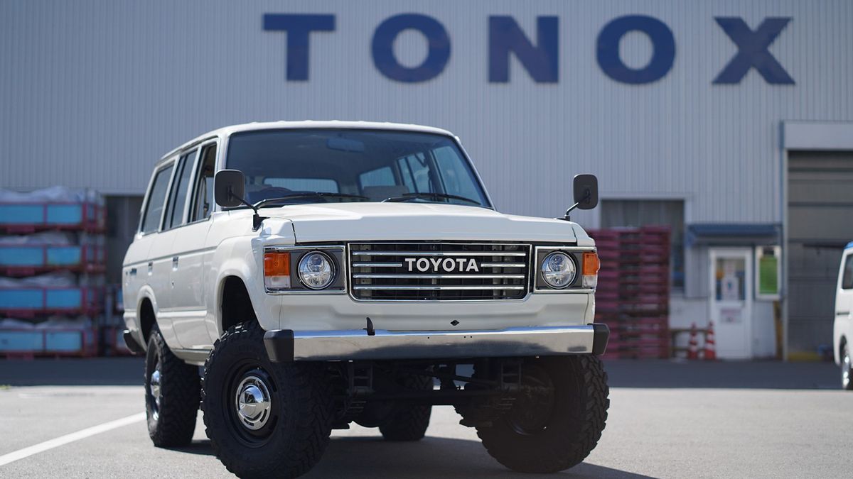 This Old Land Cruiser Is Refreshed To Be An Electric Vehicle, Present At The 2023 Japan Mobility Show