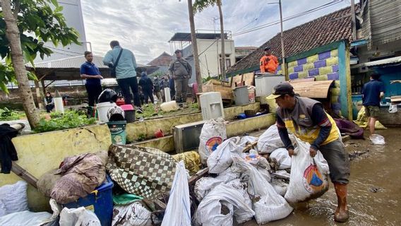 BMKG万隆提醒河岸居民注意极端天气