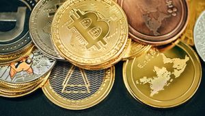 Bitcoin Strengthens, But Global Economic Challenges Still Overshadow