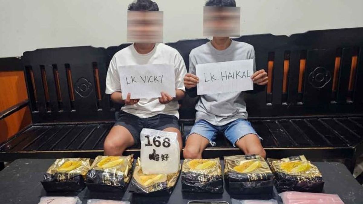 Polda Sulteng Bekuk 2 Bandar, Sabu 7 Kg 包装在塑料榴莲 Disita