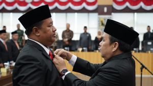 Abdul Rosyid Resmi Dilantik Gantikan Atang Trisnanto Sebagai Anggota DPRD Kota Bogor