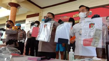  Un Syndicat Vendant De Fausses Lettres D’antigènes à Banyuwangi Condamné à La Prison