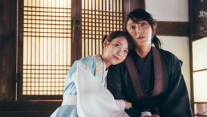 Lee Joon Gi dan IU Bocorkan Pilihan <i>Happy Ending</i> untuk Drama Korea <i>Scarlet Heart: Goryeo</i>