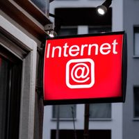 Taliban Blokir Internet di Afghanistan Utara