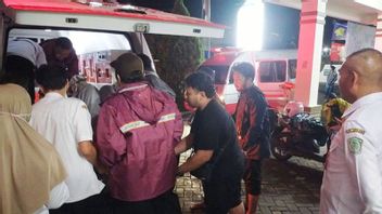 セメル山の熱い雲の犠牲者であるケディリの起源のカップルは、パシリアンルマジャン病院に紹介されました