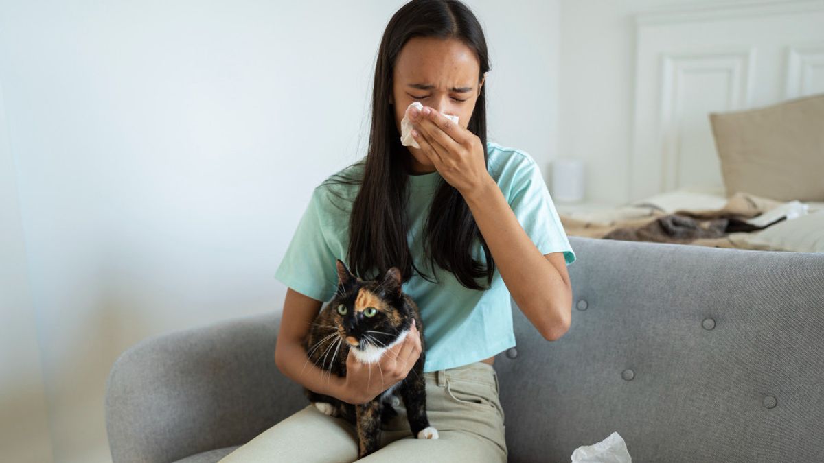 in, ce sont les animaux qui propagent la maladie aux humains qui nous sont autour de nous