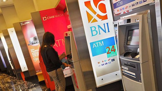 Bank Indonesia: People Withdraw IDR 180 Trillion Cash During Eid, More Than Half Are In Java