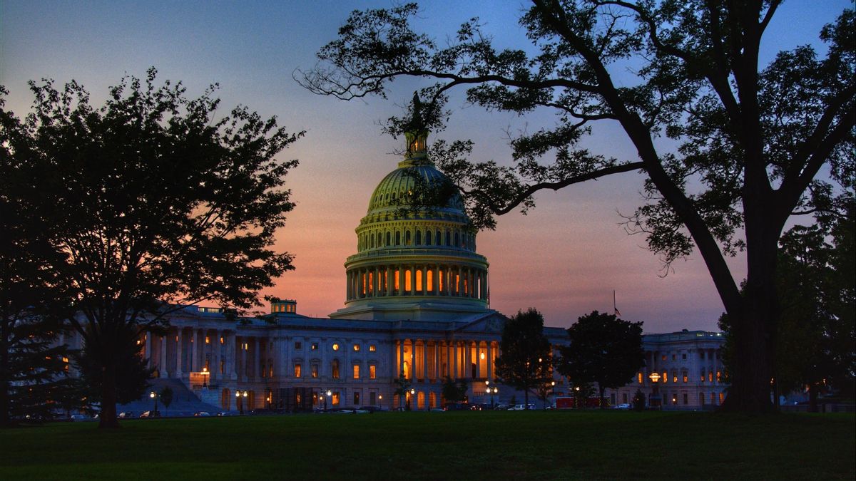 Jam Malam Ditetapkan untuk Pulihkan Keamanan Washington DC Pasca-Rusuh Capitol Hill