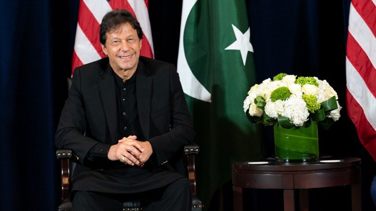 Polisi Pakistan Berikan Surat Perintah Penangkapan Kepada Mantan PM Imran Khan, Harus Hadir di Pengadilan Besok
